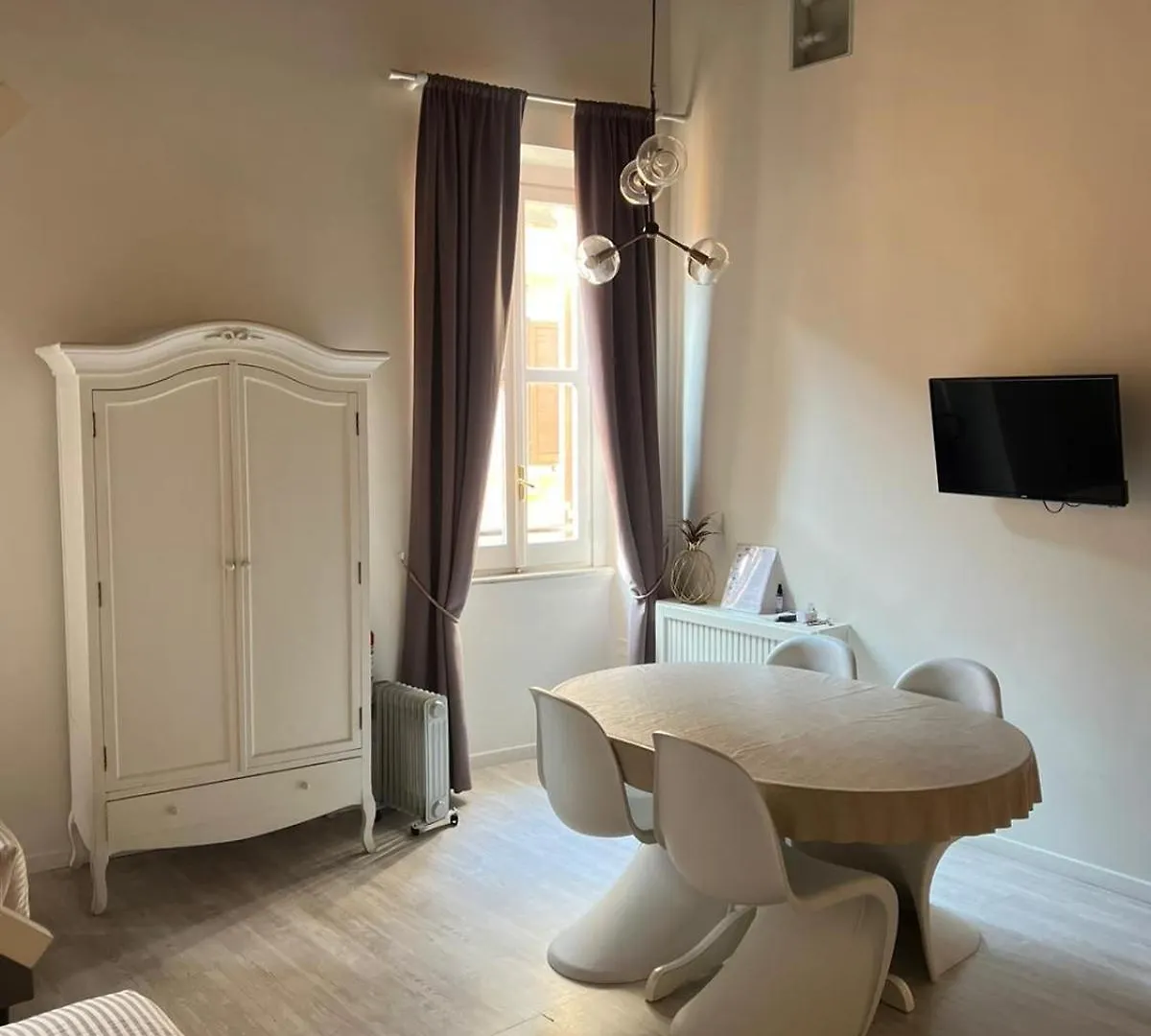 Cappuccini House Apartment Rome 0*,  Italy